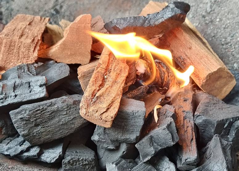 Mesquite wood