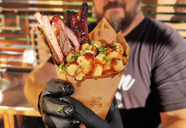 Mack and cheese serverat med Dala Cut ribs